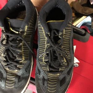 Men NIKE JORDANS BlACK SZ 11.5